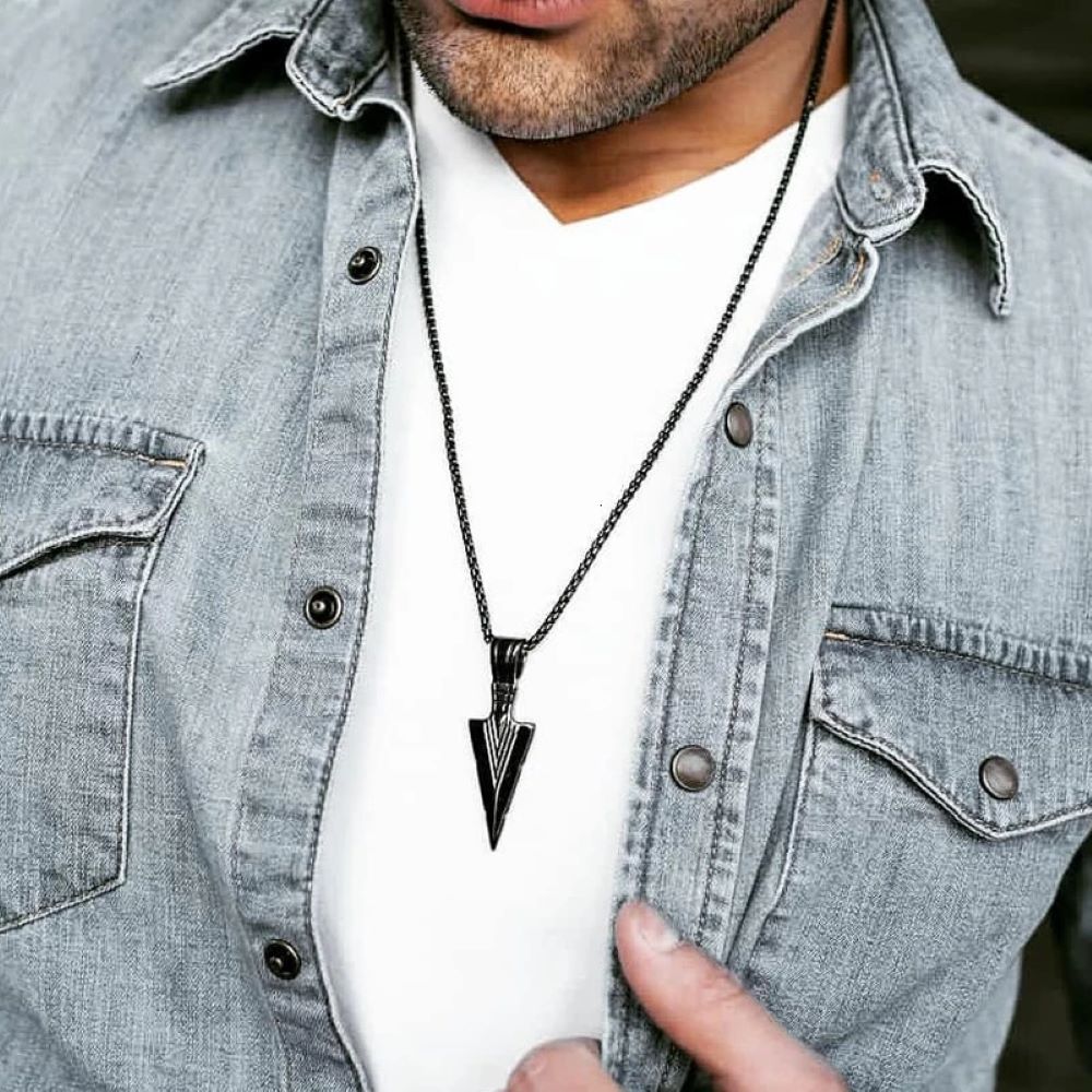 Men's Silver Arrow Head Pendant